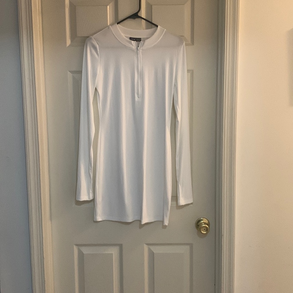 New White Long Sleeve Dress
